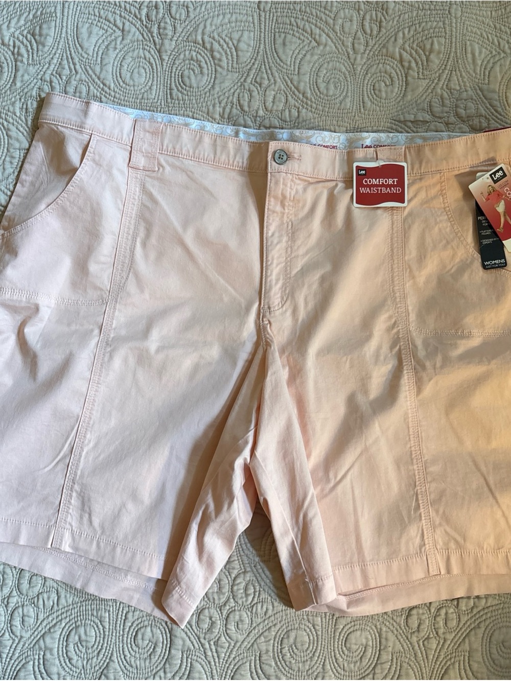 Lee Women's‎ Coral Blush Bermuda Shorts